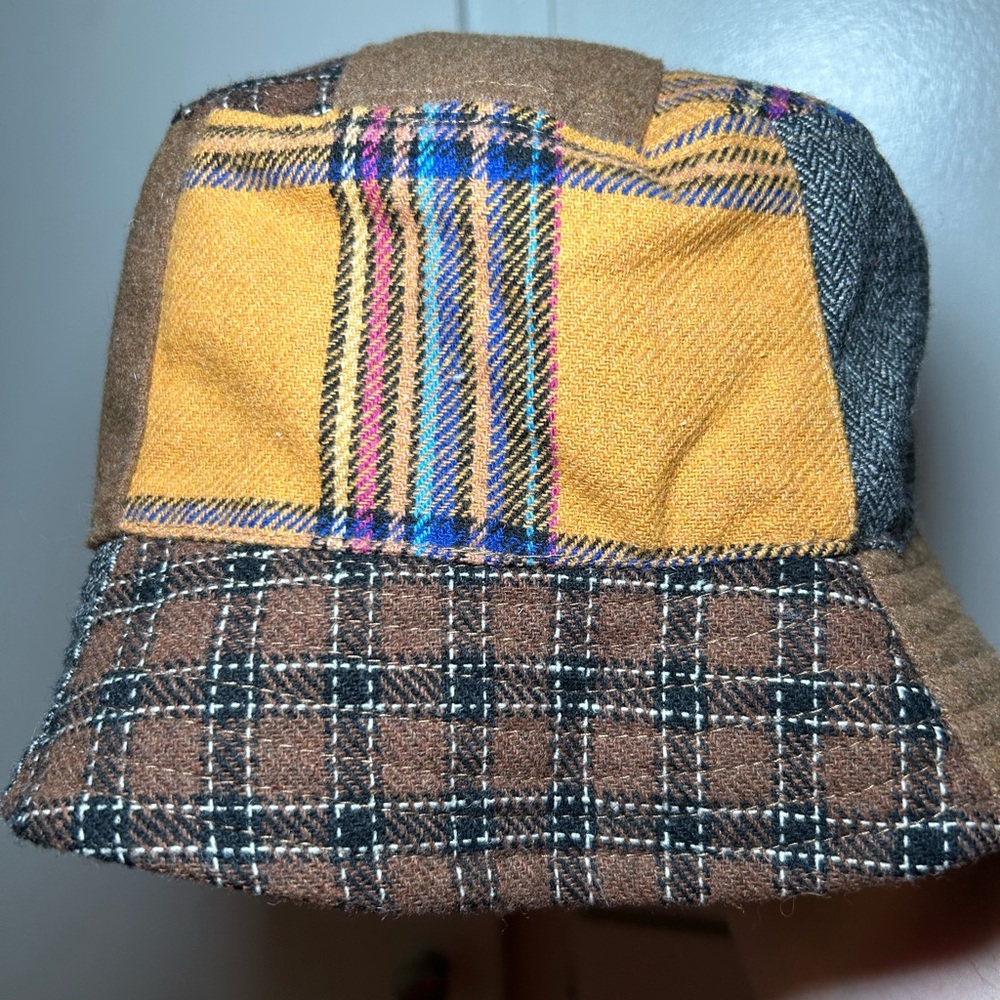 Bucket Hat